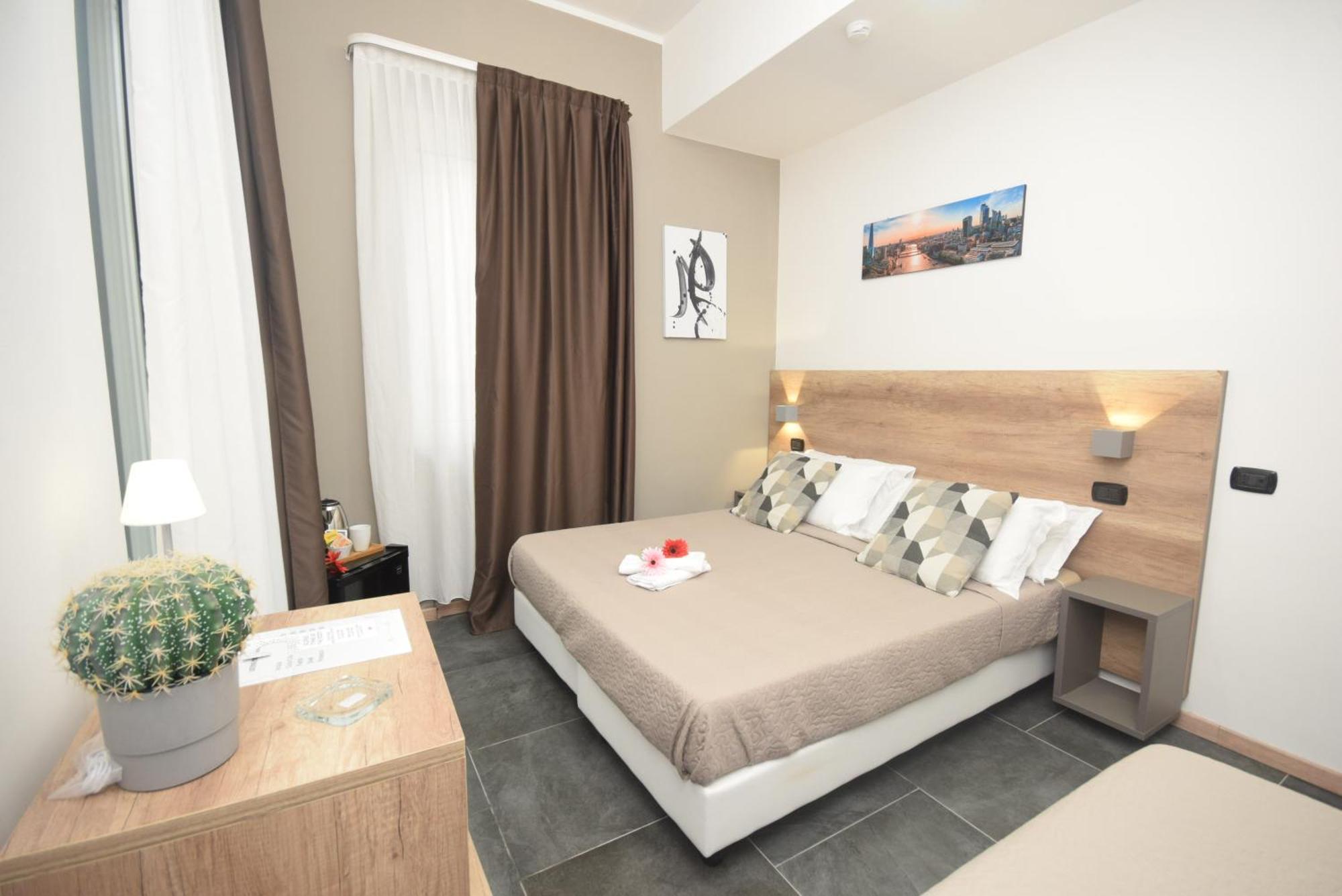 Hotel Crisvan Римини Екстериор снимка